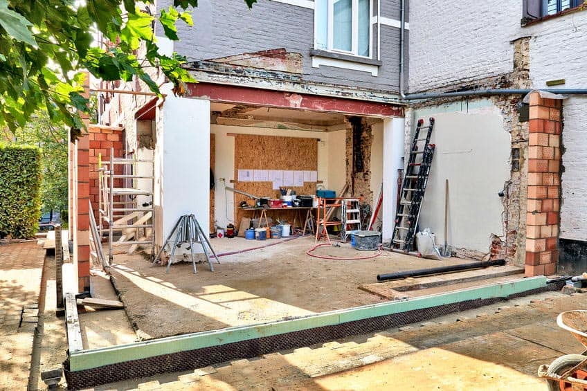 Do I Need a Surveyor If I Suspect Damage After Party Wall Work Bristol?